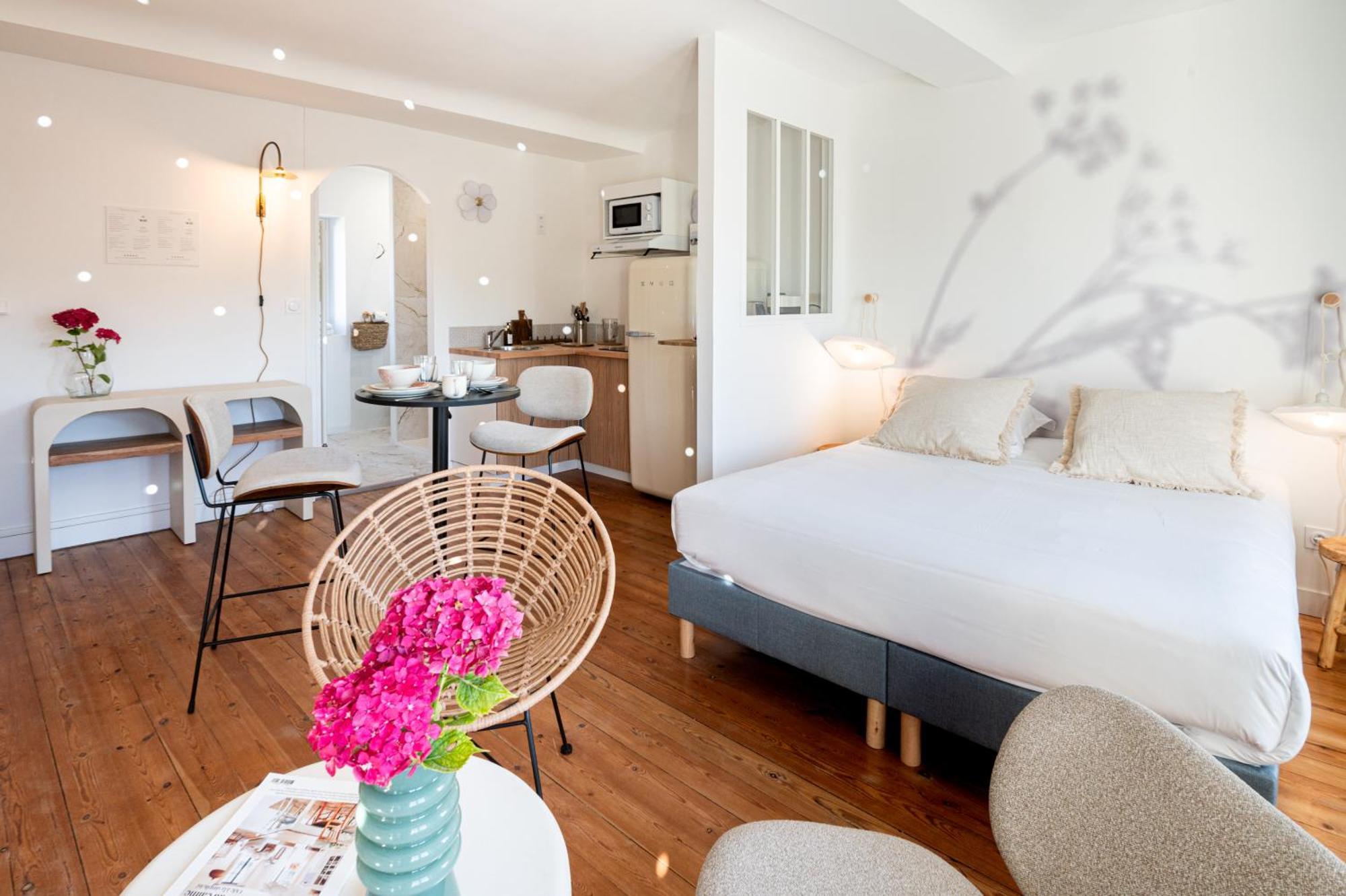 Villa Robs - Appartements Tout Confort, Tv Connectee, Haut Debit, Localisation Ideale - Courts Sejours & Affaires Caen Bagian luar foto